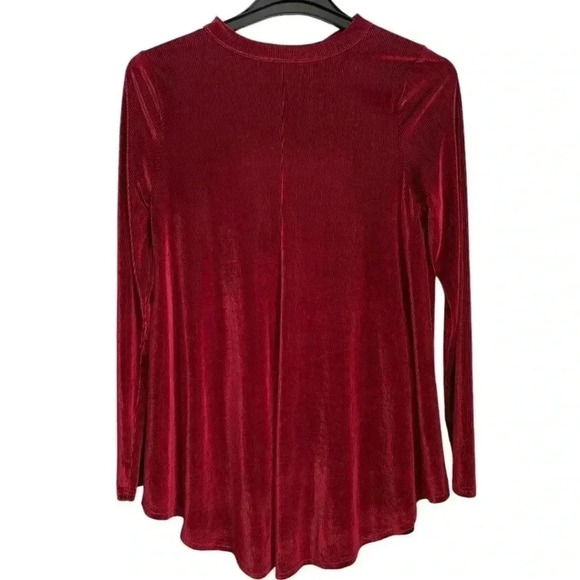 ❄️3/$15❄️ DUmgee Women's Red Long Tunic Shirt Size Medium Wine Red - Picture 6 of 8